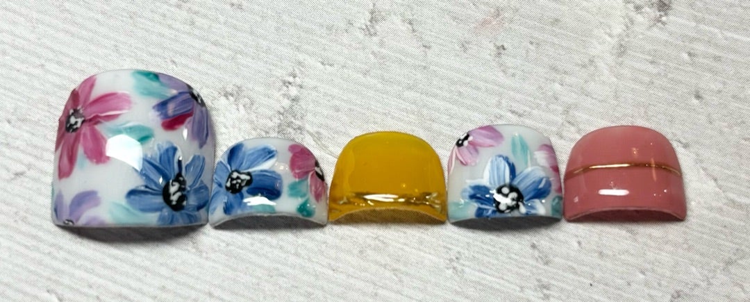 今月のおすすめネイル3